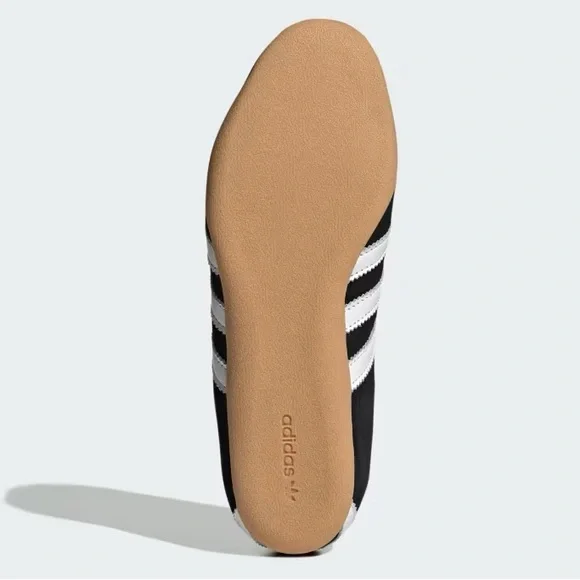 NIB ADIDAS ORIGINALS BLACK SNEAKERS (8) - Picture 7 of 17